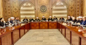 يشدد المجلس الشرعي الإسلامي الأعلى على ضرورة الالتزام بالأخلاق وبالمبادئ العامة التي تنص عليها القوانين المرعية الإجراء لحماية الأُسَر من التفكّك والخراب والضياع