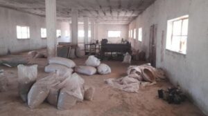 ضبط كمية كبيرة من حشيشة الكيف وآلات لتصنيعها