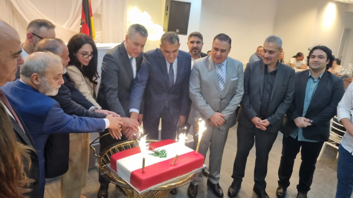 حفل تكريم السفير مصطفى أديب بعد 14 عاماً من خدمة الجالية اللبنانية في ألمانيا