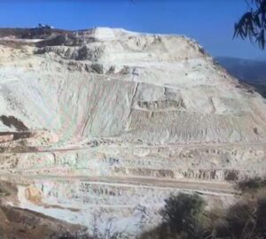 كشفت لجنة كفرحزير البيئية عن مخطط شركات الترابة لحفر مقالع