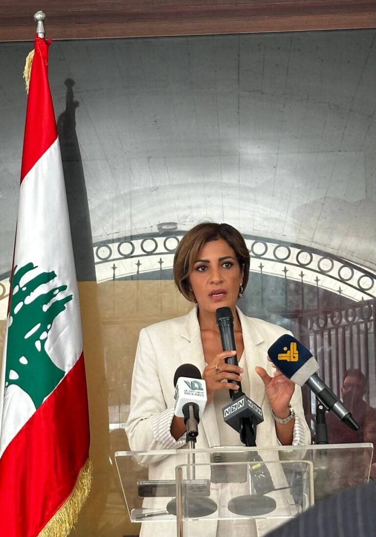 بين النفايات والعدوان: البلديات الجنوبية في معركة التعافي