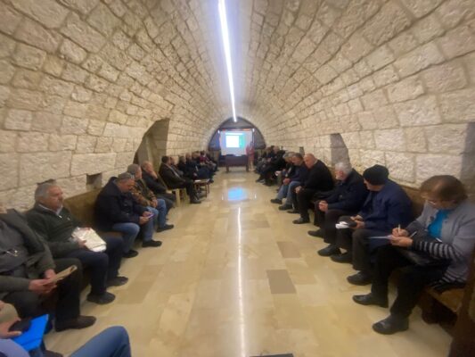 لقاء المزارعين في كنيسة القديس يعقوب